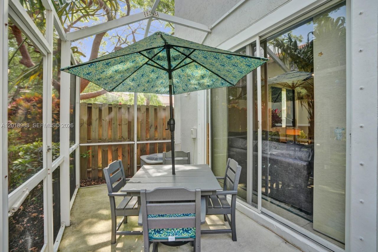 3901 San Simeon Ln , Weston, FL 33331 Photo