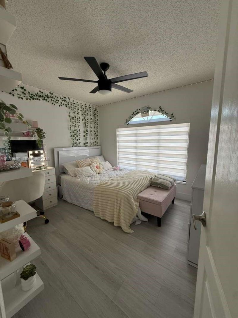 13818 SW 157th Ter , Miami, FL 33177 Photo