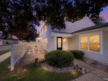 22814 Talford Street, Novi, MI 48375