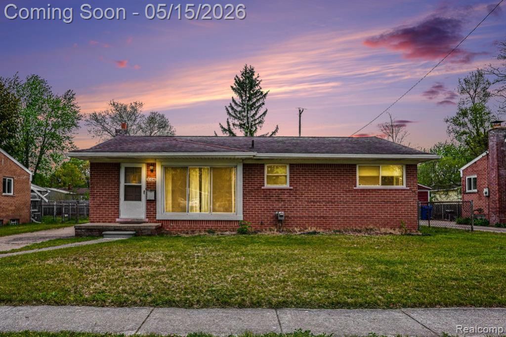 1104 Marion Drive, Holly Vlg, MI 48442 Main Photo