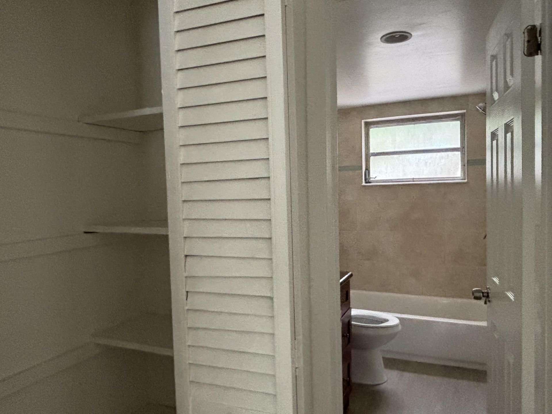 1916 SW 11th Street, Unit 5, Fort Lauderdale, FL 33312 Photo