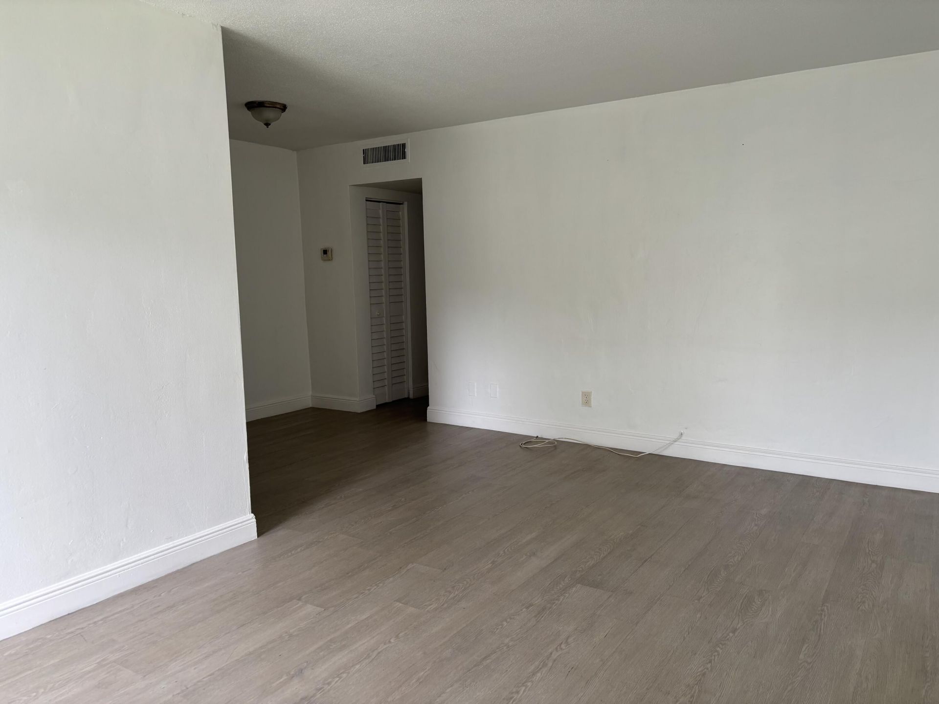 1916 SW 11th Street, Unit 5, Fort Lauderdale, FL 33312 Photo