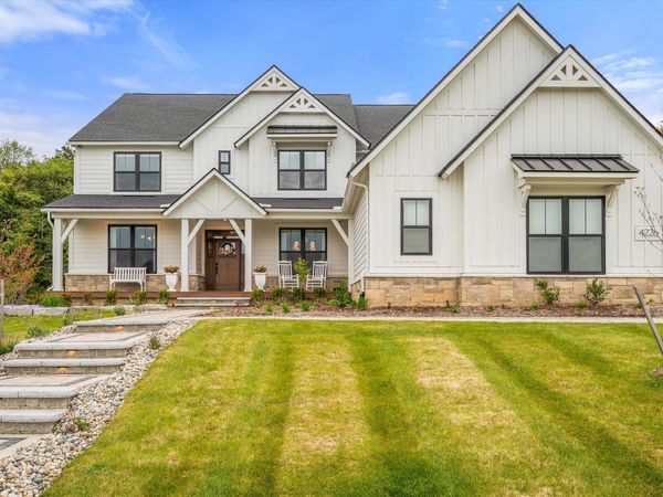 4226 Chickadee Court, Ann Arbor, MI 48103