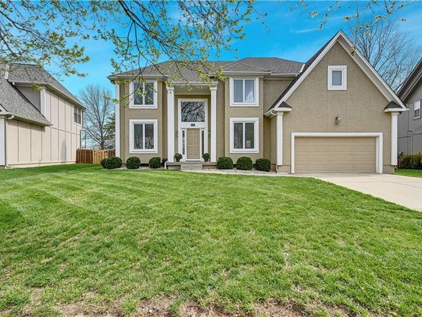 10468 W 131st Street, Overland Park, KS 66213