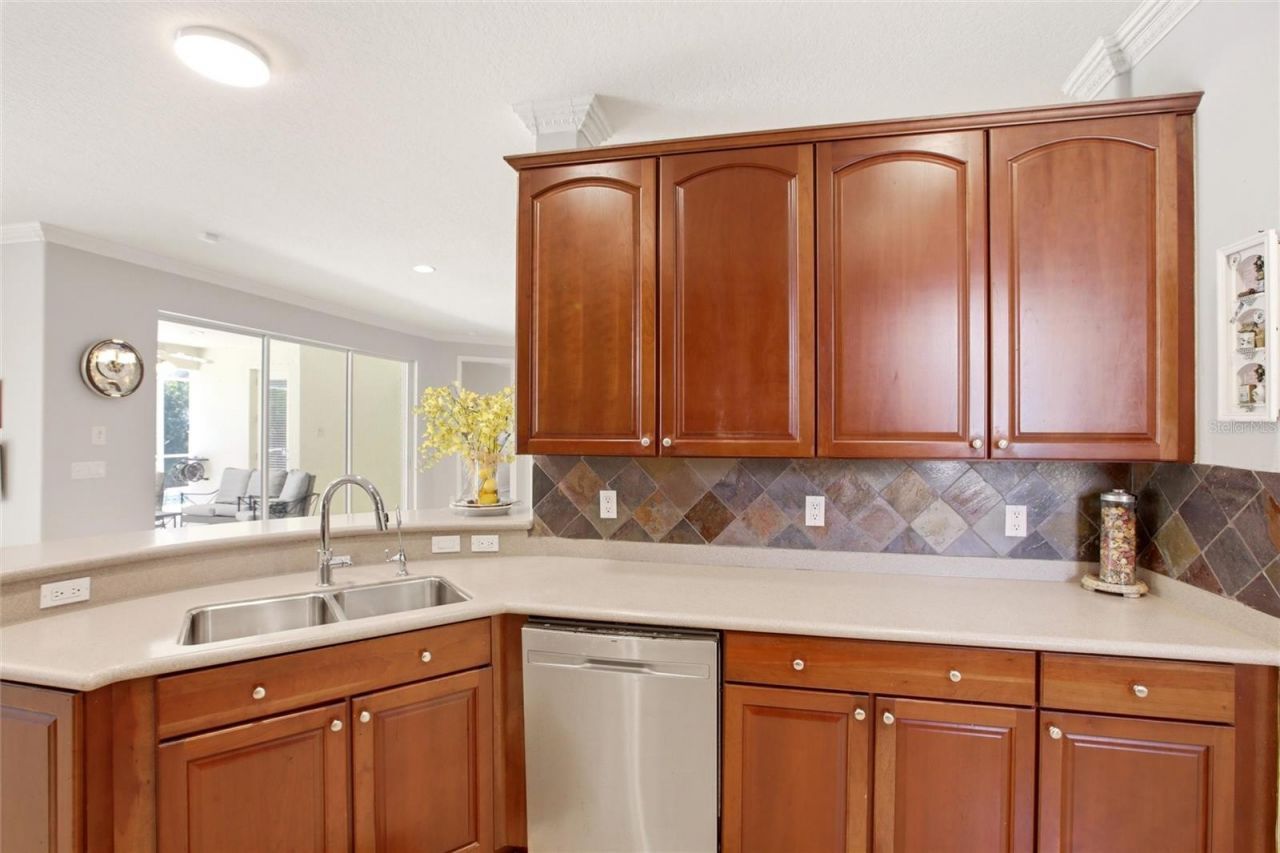 7131 67th Ter E, Bradenton, FL 34203 Photo