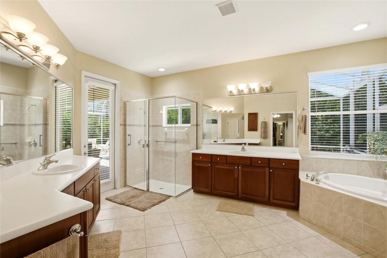 7131 67th Ter E, Bradenton, FL 34203 Photo