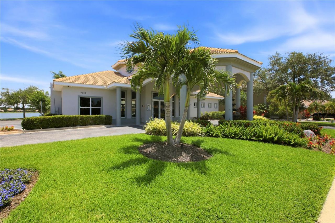 7131 67th Ter E, Bradenton, FL 34203 Photo