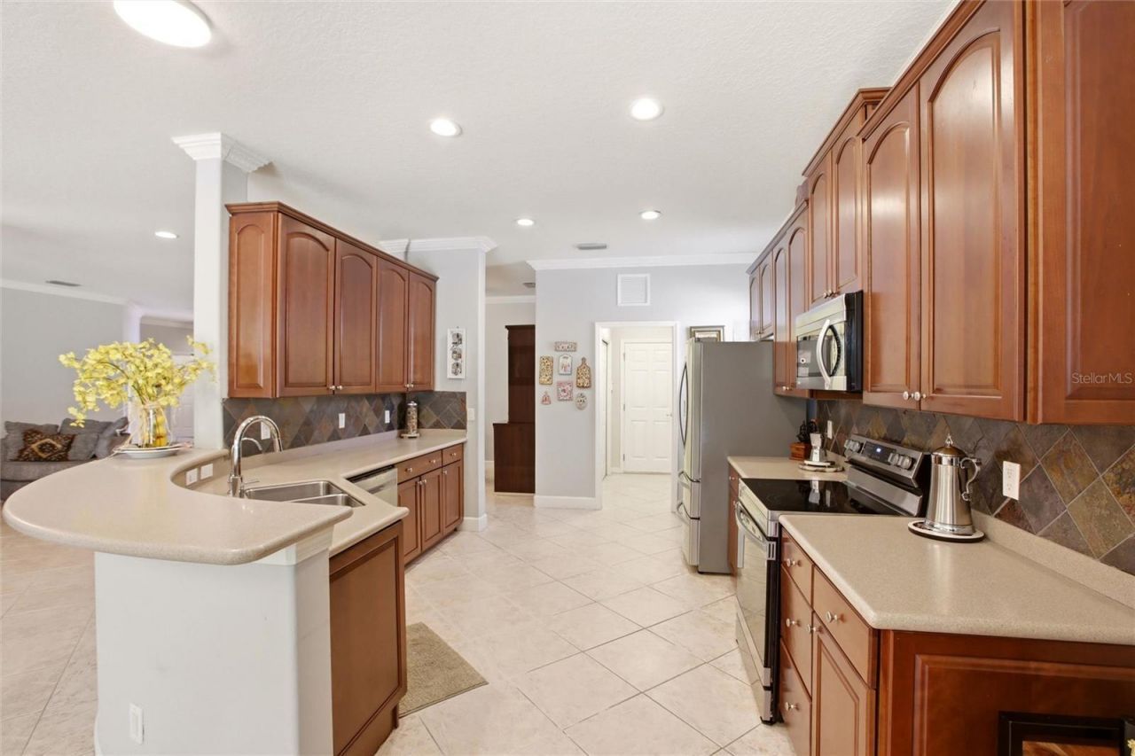 7131 67th Ter E, Bradenton, FL 34203 Photo