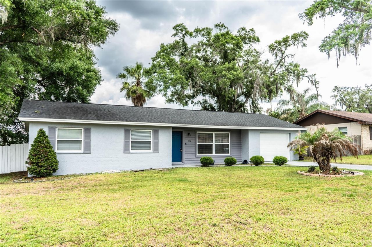 142 Padgett Place S, Lakeland, FL 33809 Main Photo