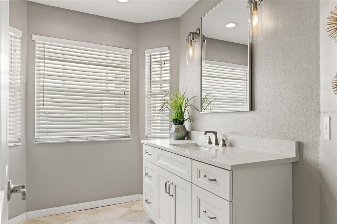 2920 W El Prado Boulevard, Unit 7, Tampa, FL 33629 Photo