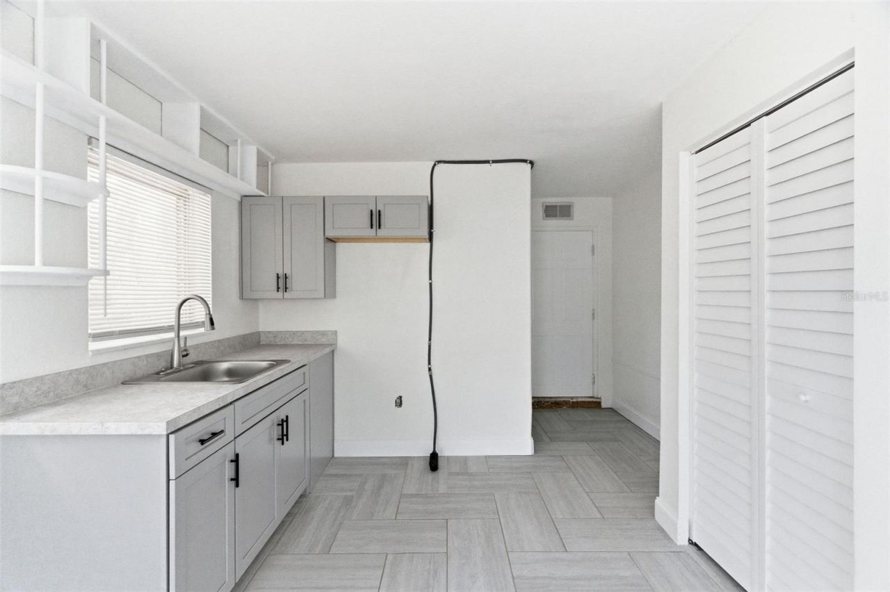 7204 Astor Drive, New Port Richey, FL 34652 Photo