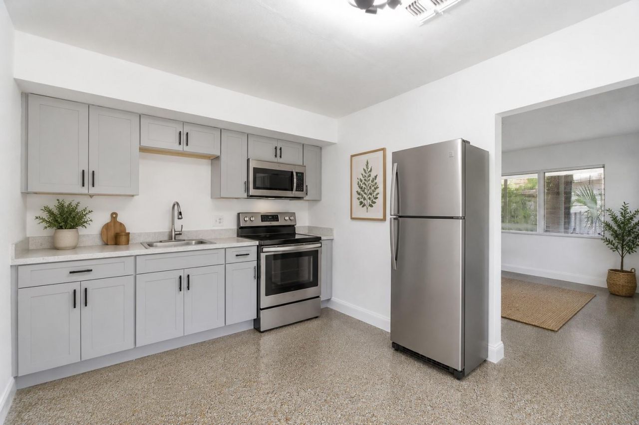 7204 Astor Drive, New Port Richey, FL 34652 Photo