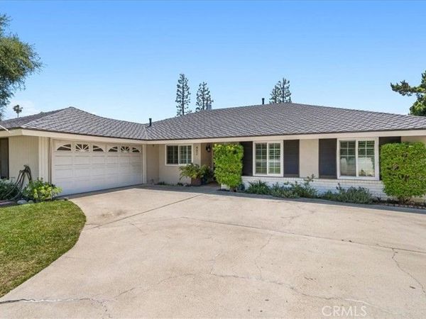 452 Chaparral Drive, Claremont, CA 91711