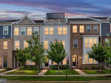 17755 KINGFISHER ISLE ROAD, DUMFRIES, VA 22026