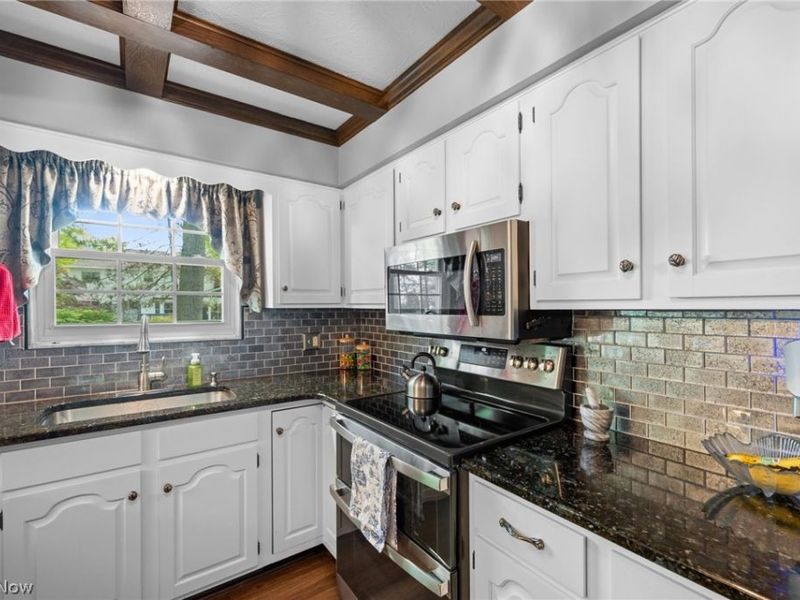 1697 Holdens Arbor Run, Westlake, OH 44145 Photo 6