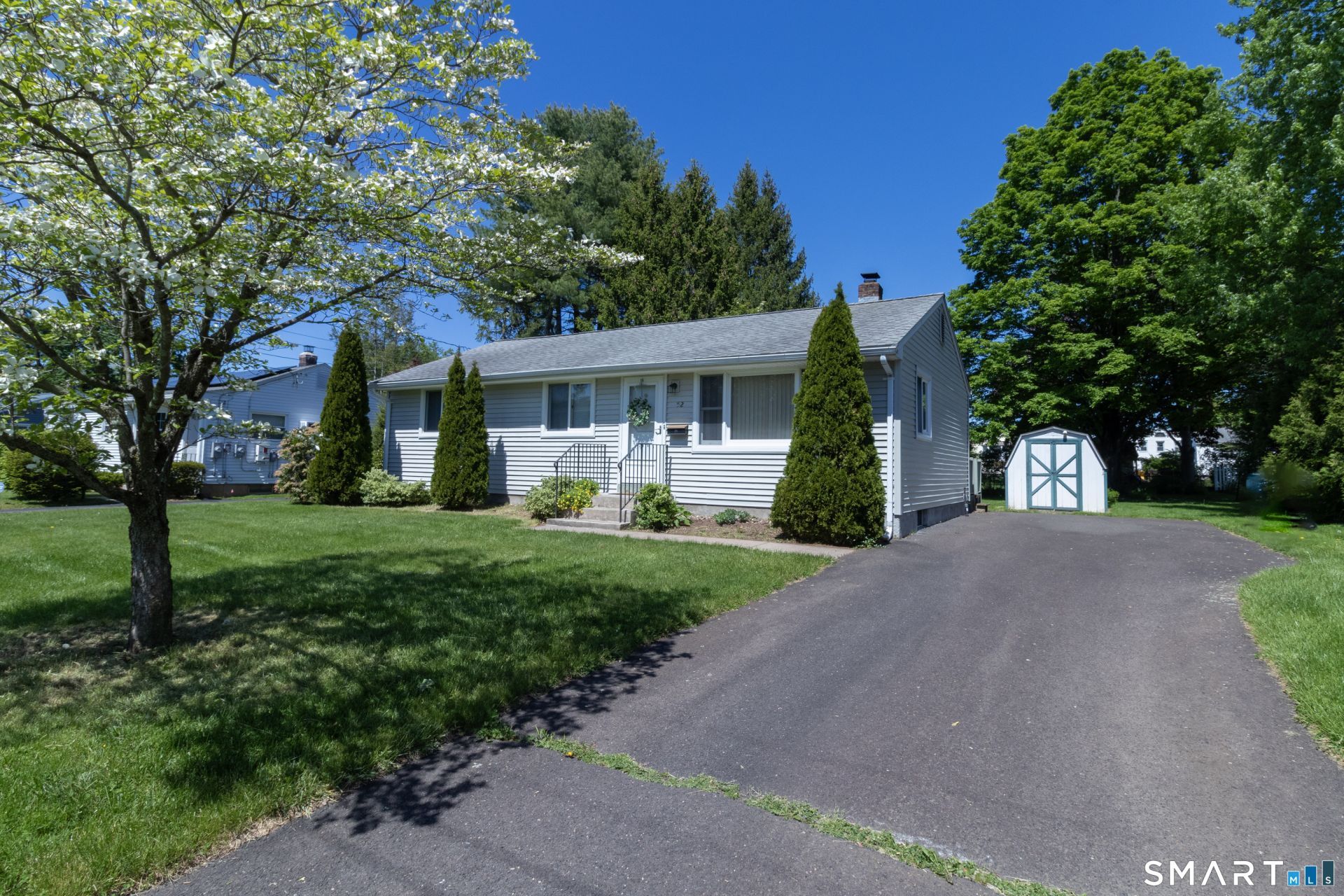 52 Overhill, Berlin, CT 06037 Main Photo