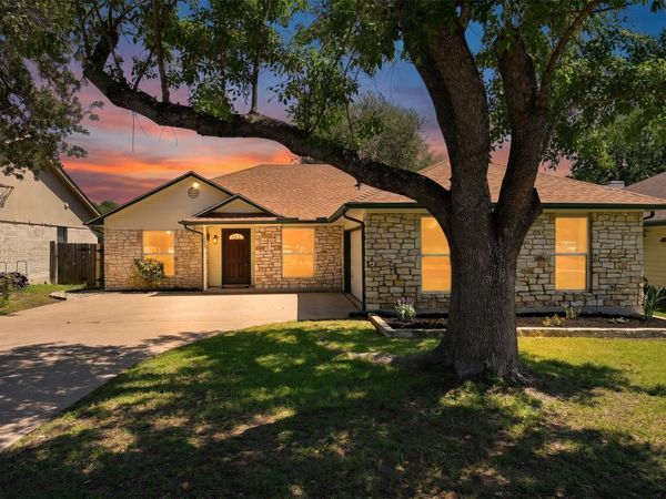 2402 Spring Wagon LN, Austin, TX 78728