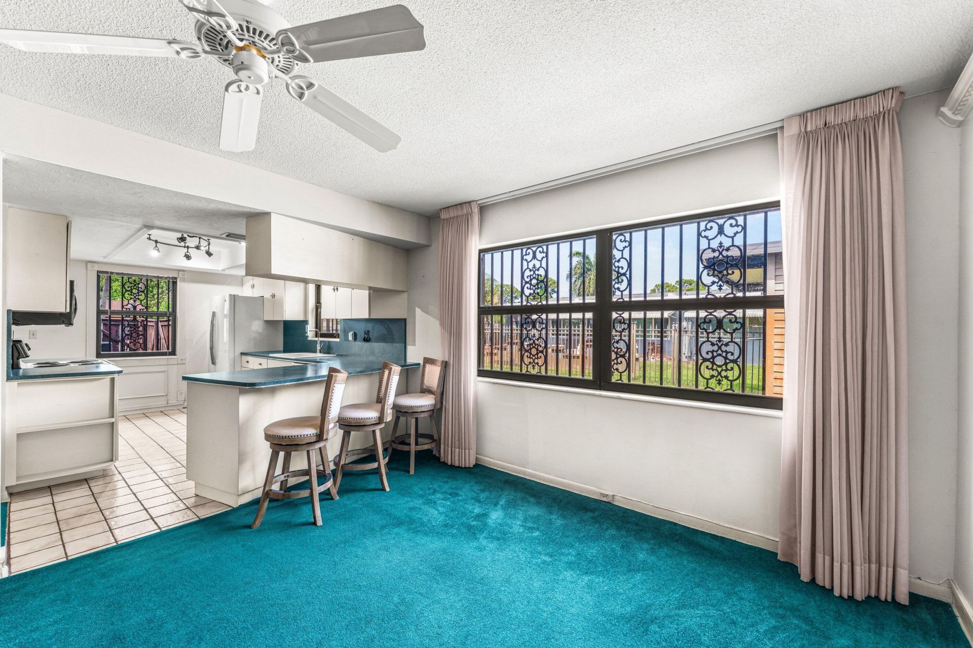 2118 W Palma Circle, West Palm Beach, FL 33415 Photo