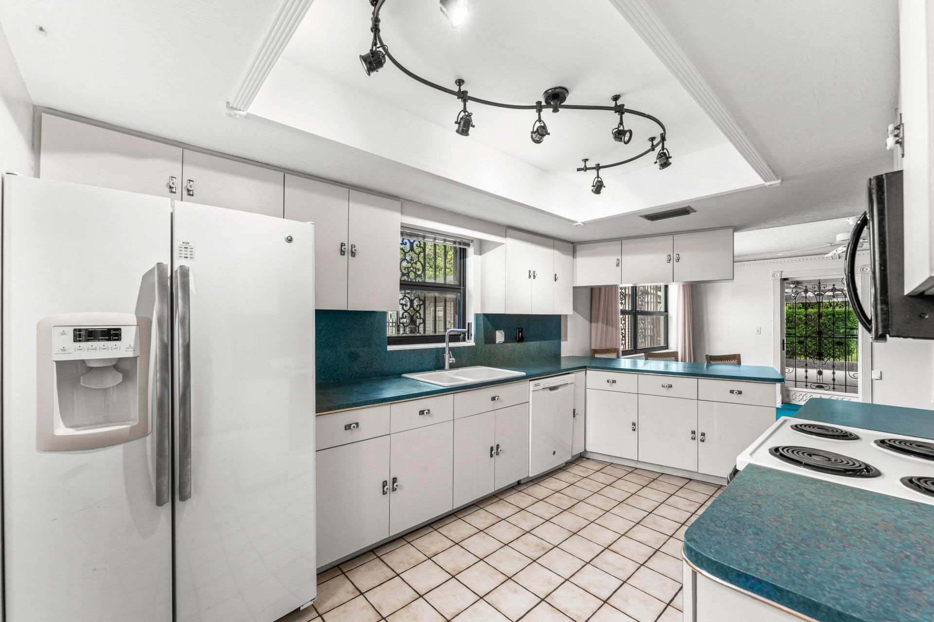 2118 W Palma Circle, West Palm Beach, FL 33415 Photo