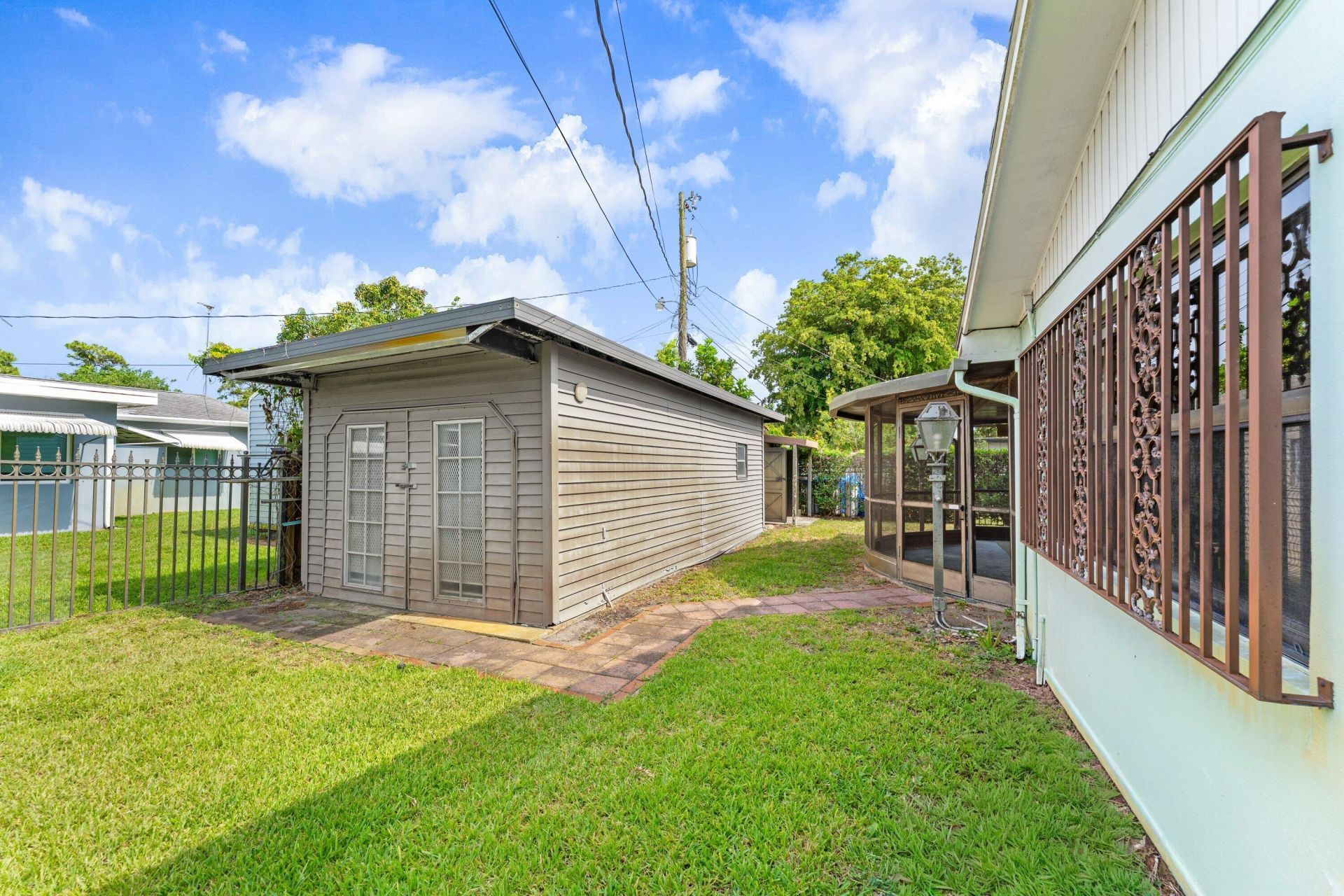 2118 W Palma Circle, West Palm Beach, FL 33415 Photo