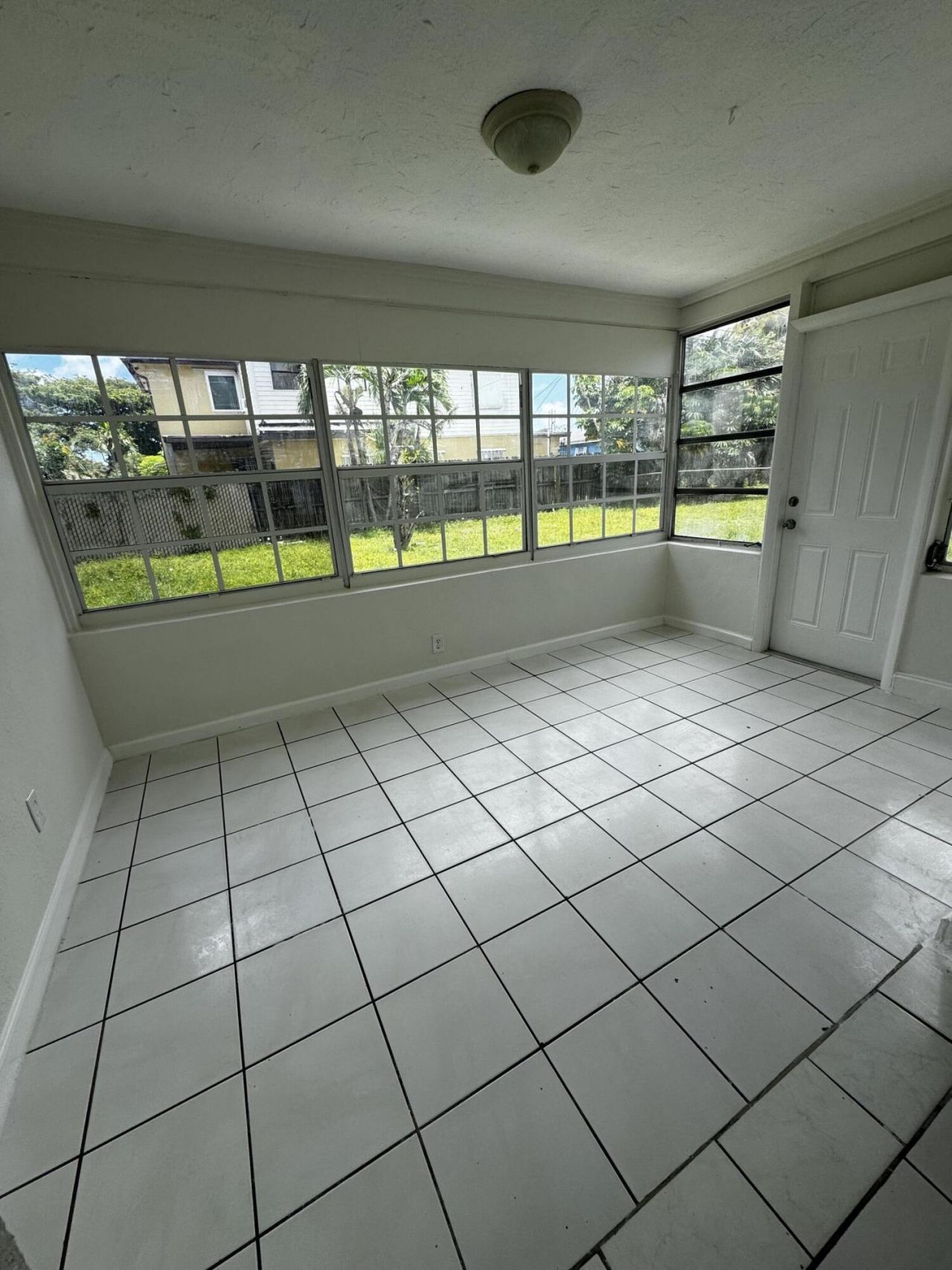 1820 NW 35th Avenue, Lauderhill, FL 33311 Photo