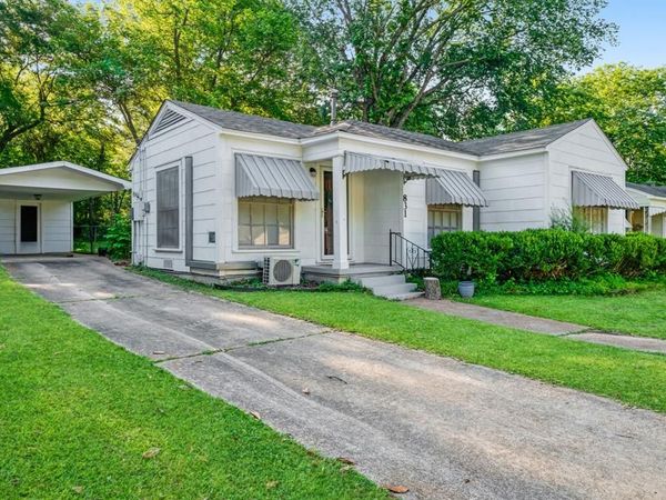 831 18th Street SE, Paris, TX 75460