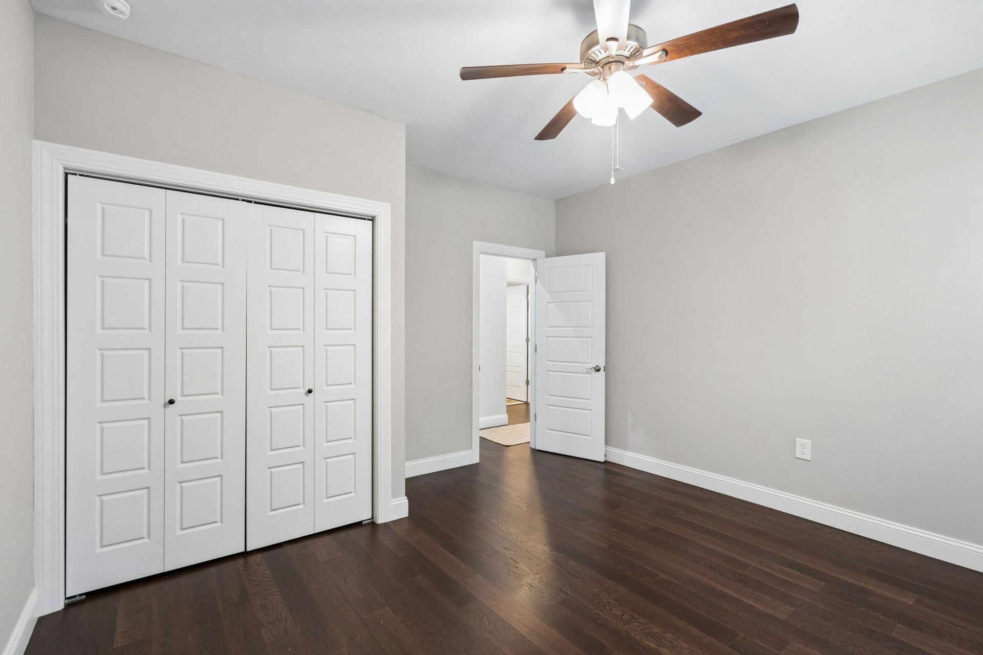 1004 Point Of Light Lane Photo 37