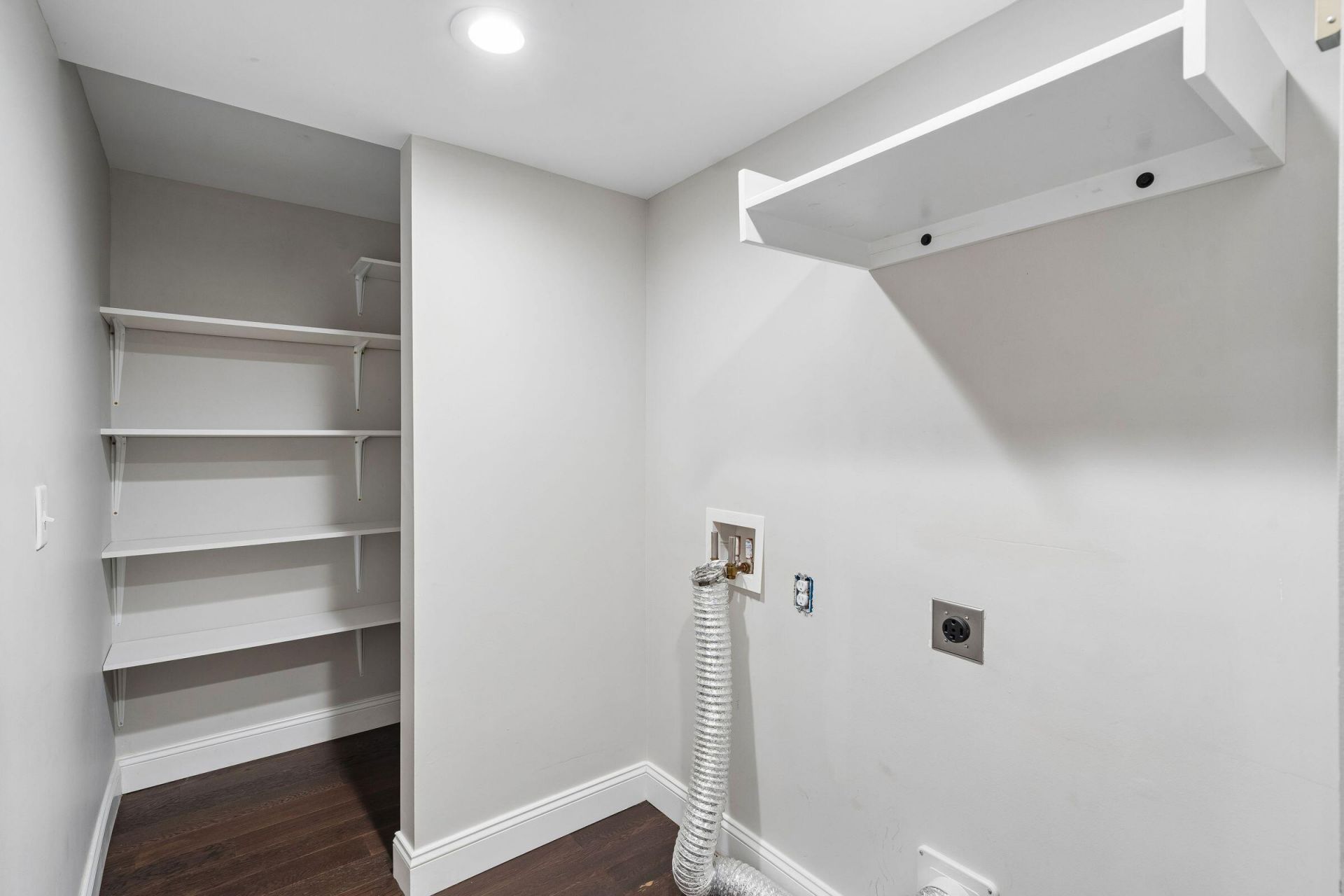 1004 Point Of Light Lane Photo 46