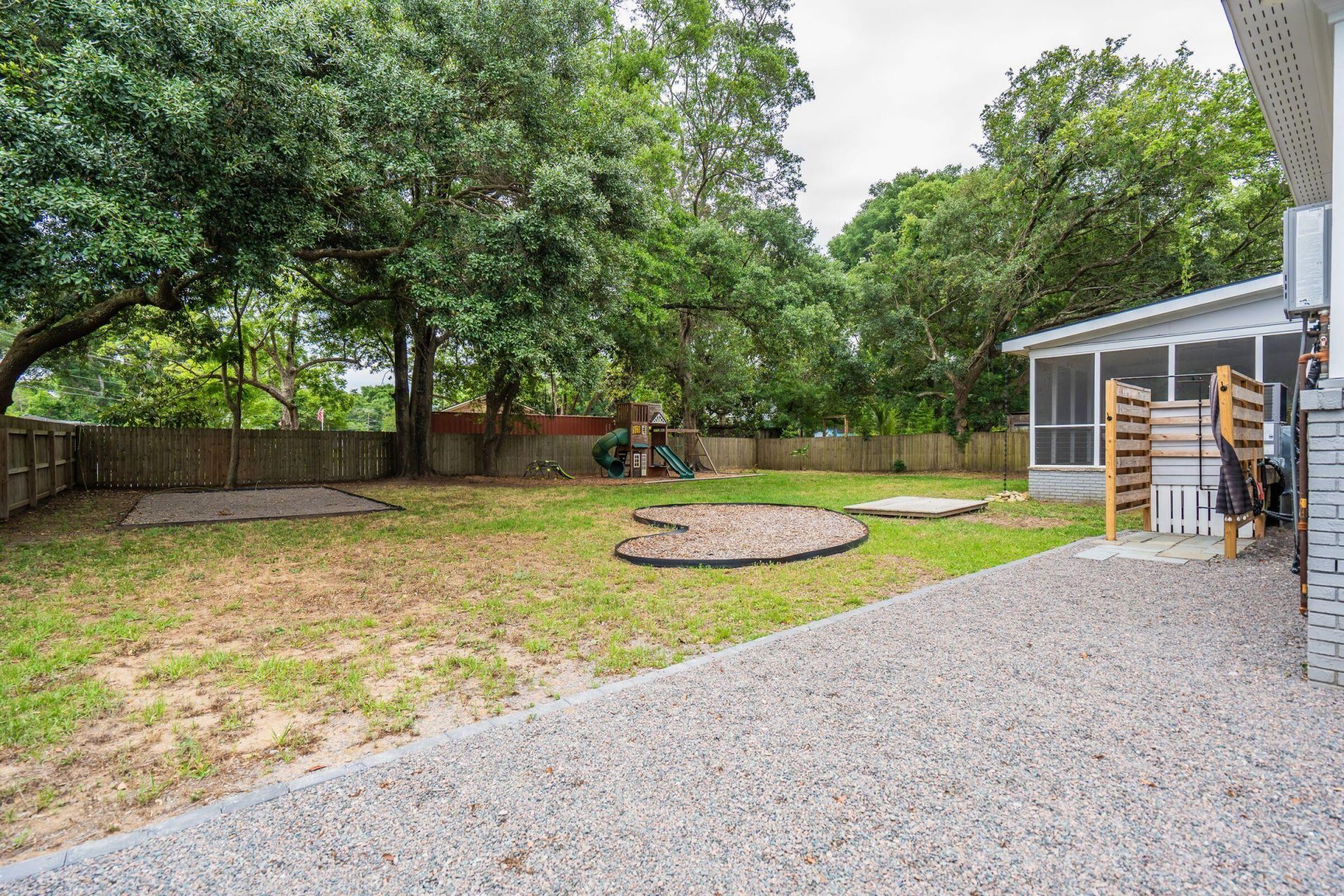 1004 Point Of Light Lane Photo 68