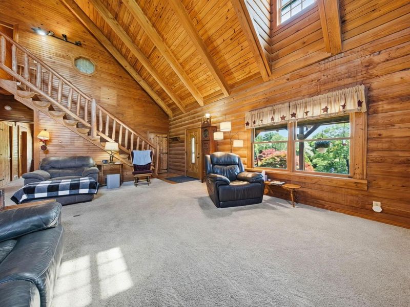 10375 Frasure Helber Road, Logan, OH 43138 Photo 9