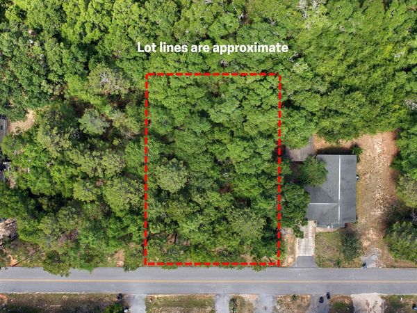 TBD E Picasso Circle, DeFuniak Springs, FL 32433
