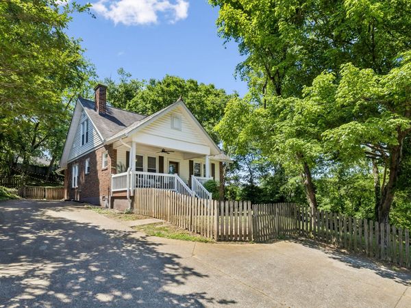 2687 Hartford Dr, Nashville, TN 37210