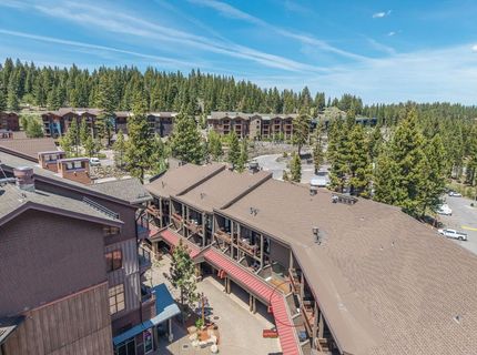 2000 North Village Drive, Truckee, CA 96161 Photo