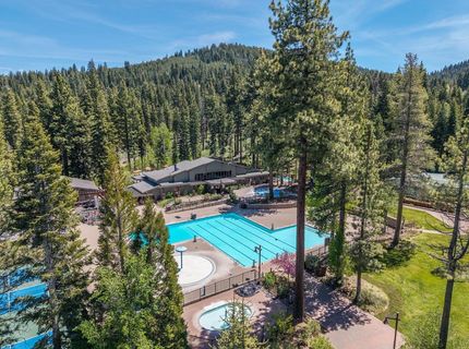 2000 North Village Drive, Truckee, CA 96161 Photo