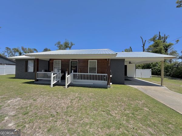 53 Carey Drive, Hazlehurst, GA 31539