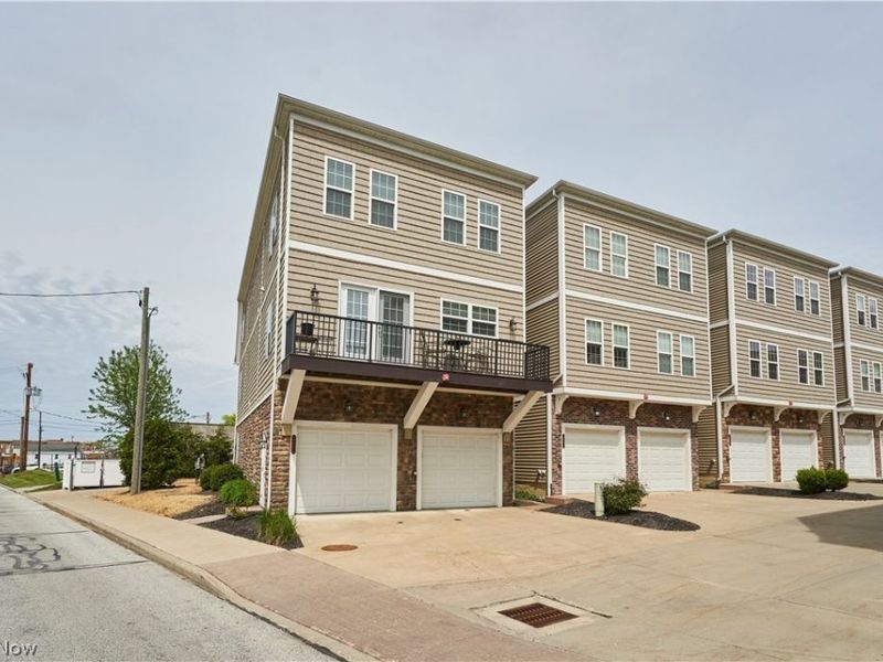 38083 Euclid Avenue, Unit 2, Willoughby, OH 44094 Photo 9