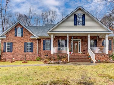 6240 Hilbert Ridge Drive, Holly Springs, NC 27540
