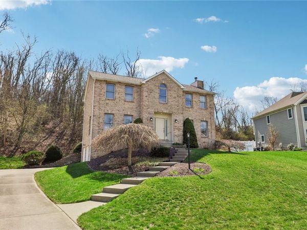 365 Cobblestone, Mc Kees Rocks, PA 15136