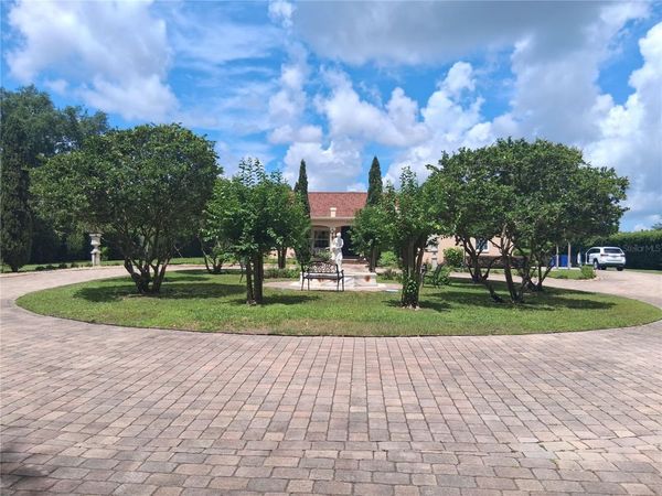 915 OLD WELCOME ROAD , LITHIA, FL 33547