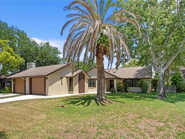 2449 BAY BERRY COURT, CLEARWATER, FL 33763