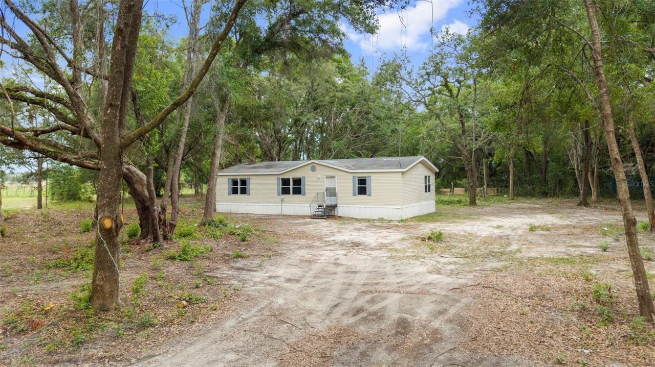 18330 Booming Road, Spring Hill, FL 34610 Photo