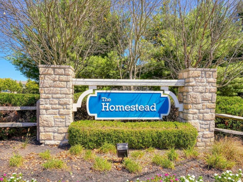 117 Pioneer Circle, Pickerington, OH 43147 Photo 2