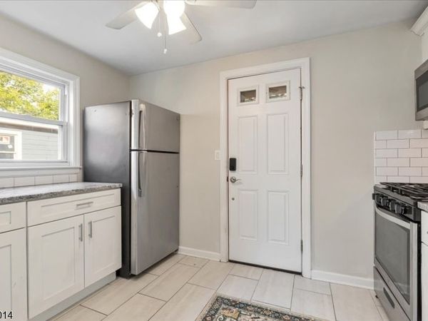 609 Willow Ave, Garwood, NJ 07027