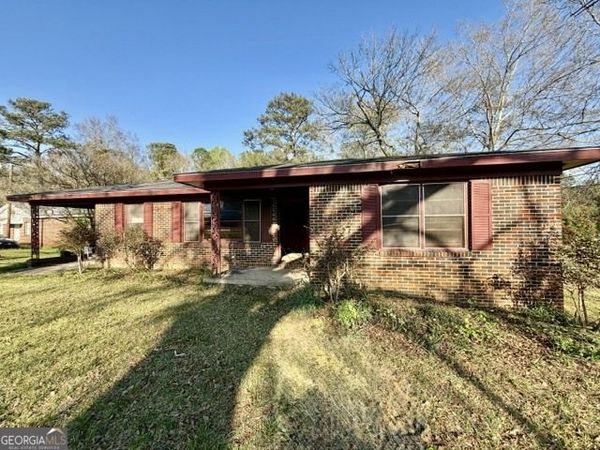 2131 Philips Road, Lanett, AL 36863