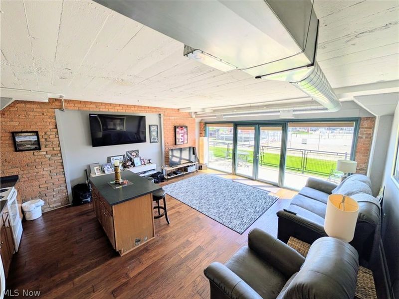 401 W SHORELINE Drive, Unit 109, Sandusky, OH 44870 Photo 14