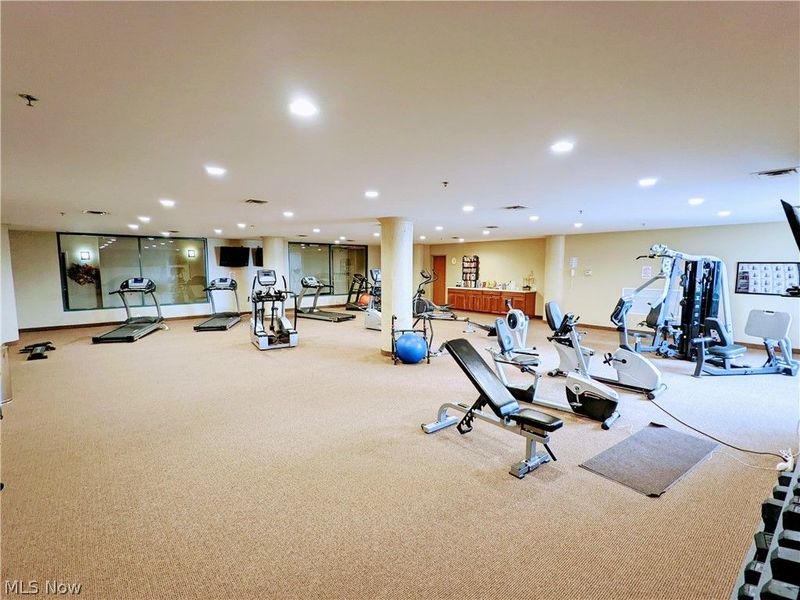 401 W SHORELINE Drive, Unit 109, Sandusky, OH 44870 Photo 28