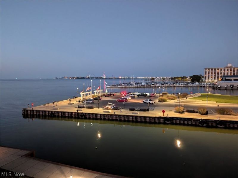 401 W SHORELINE Drive, Unit 109, Sandusky, OH 44870 Photo 31