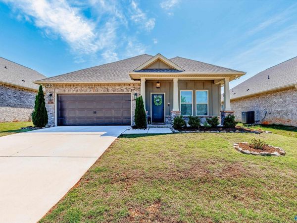 15706 Mizewell Lane, Harvest, AL 35749