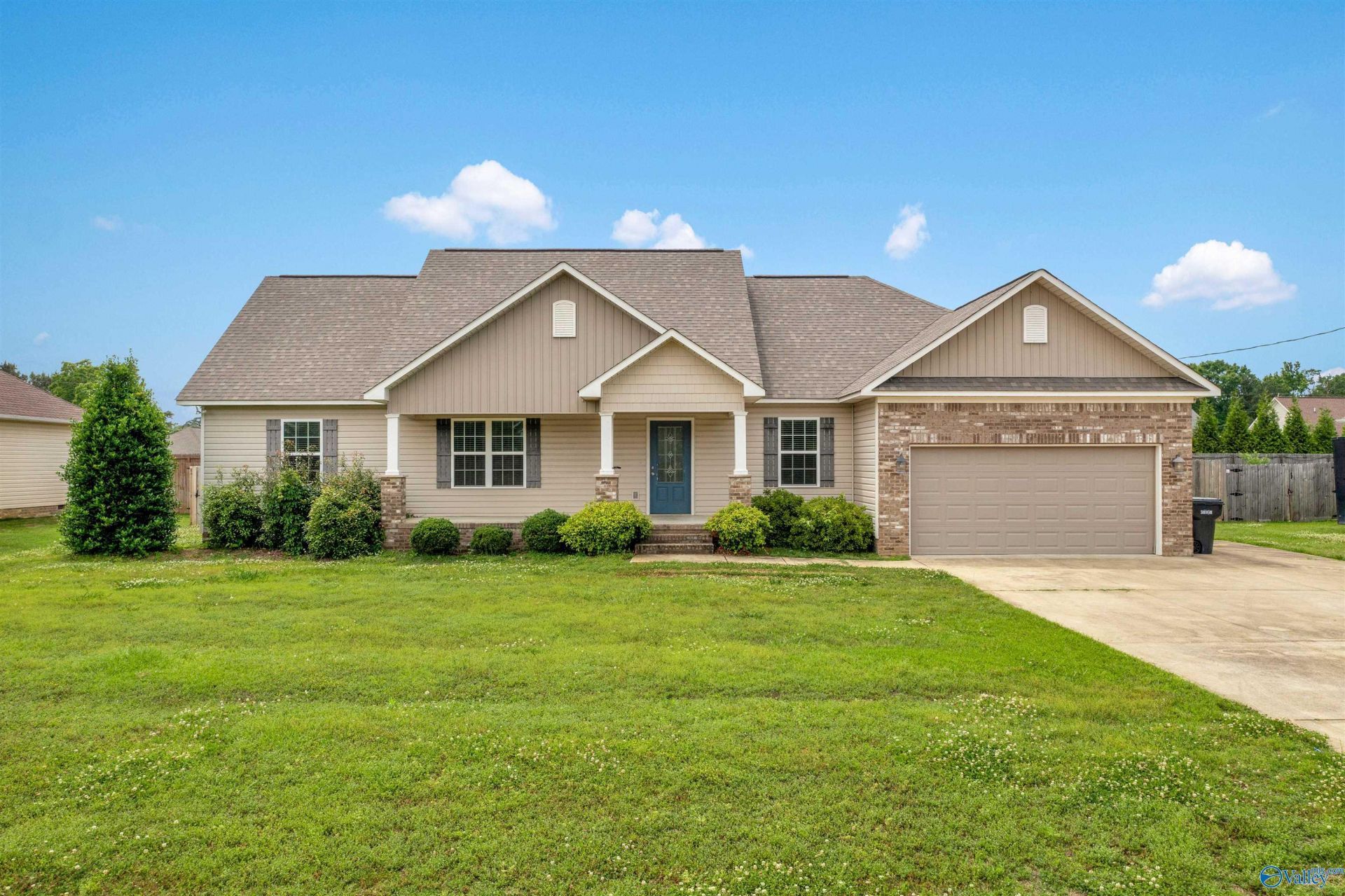 1690 Sturkietown Road, Southside, AL 35907 Main Photo