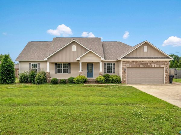 1690 Sturkietown Road, Southside, AL 35907
